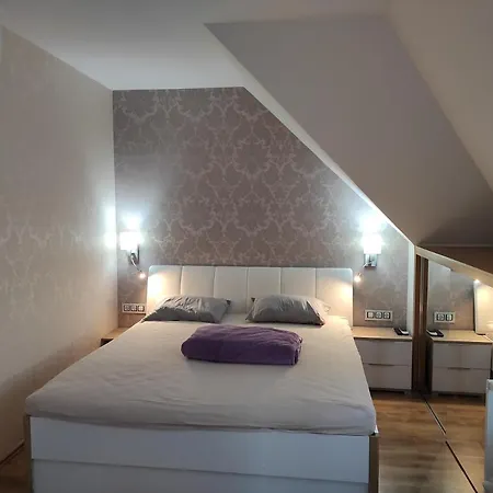 Διαμέρισμα Lelle Grand Apartman *