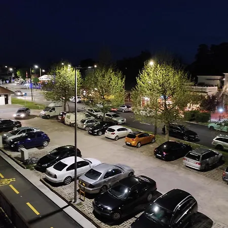 Lelle Grand Apartman Διαμέρισμα Balatonlelle