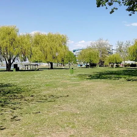 Lelle Grand Apartman Διαμέρισμα Balatonlelle